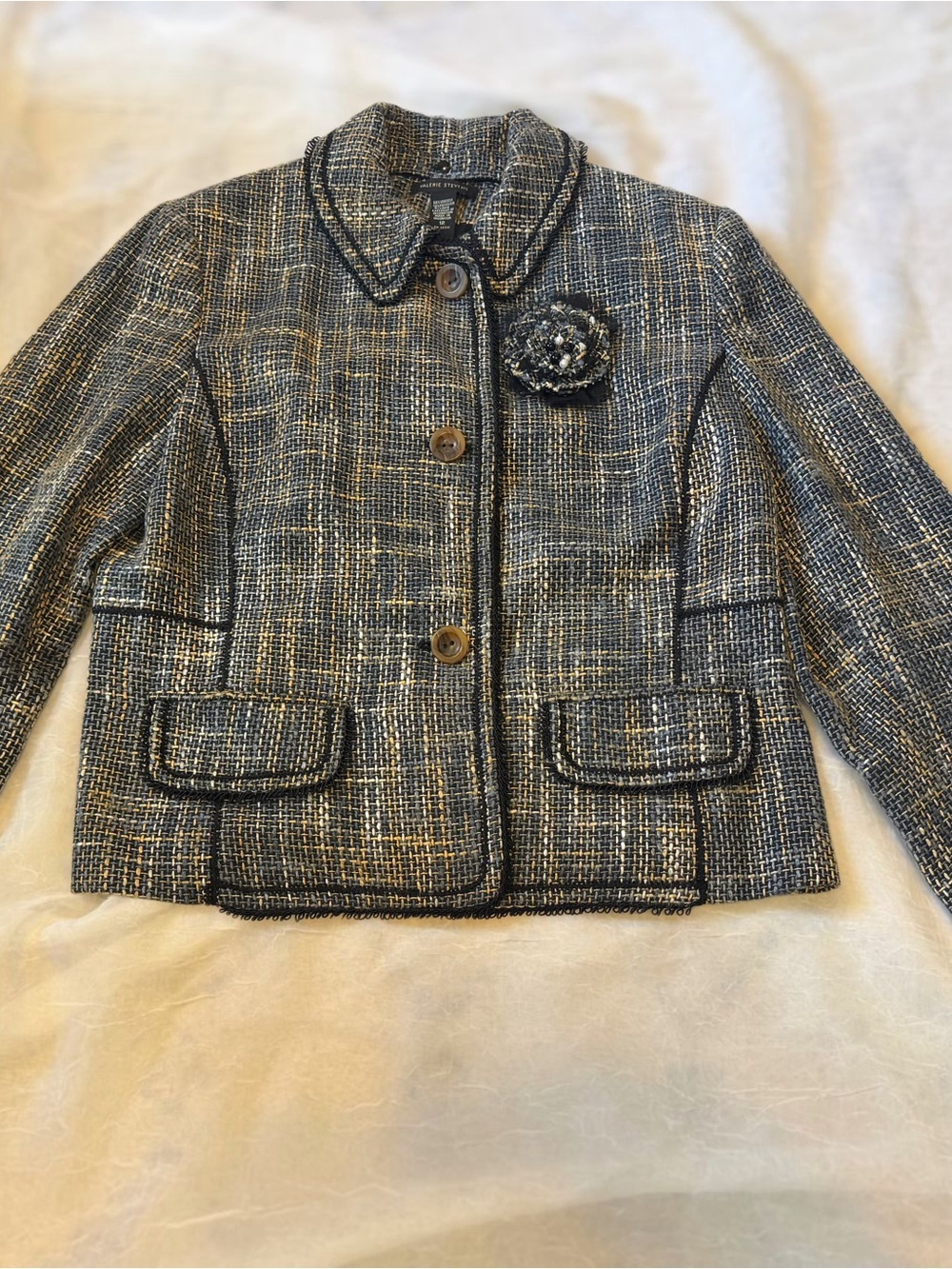 Valerie Stevens Black/White/Beige Tweed Cropped Blazer with Brooch